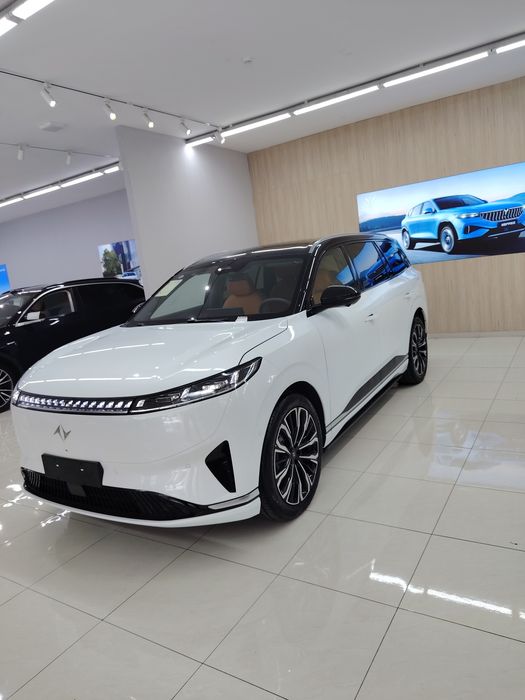 DONGFENG 008 GIBRID ULTRA 210km 2026yil