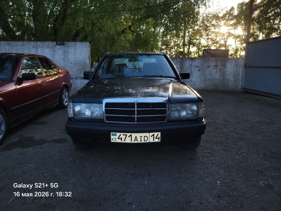 Продам мерседес 190