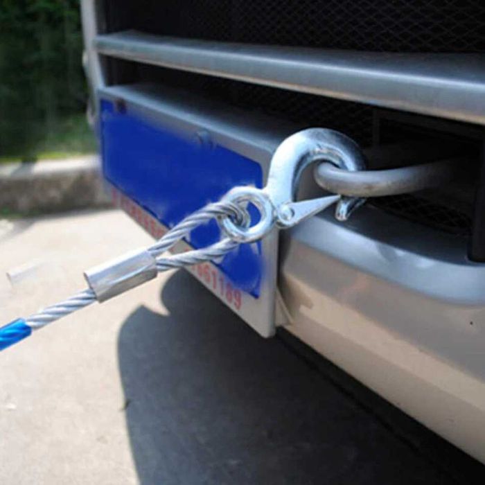 Sufa cablu din otel tractare auto, rezistenta 7 tone, lungime 4 metri