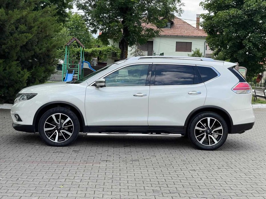 Nissan X-Trail 1.6 130cp Tekna Automat Alb Perlat