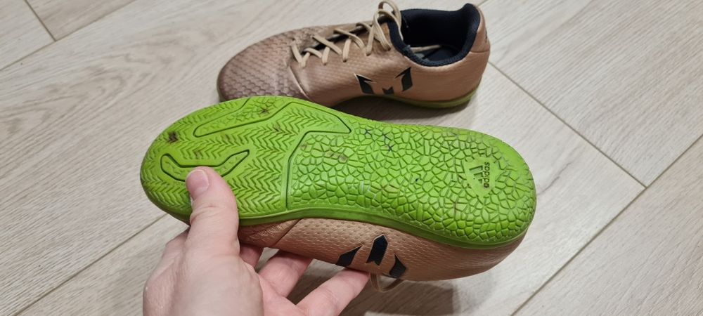 Сороконожки оригинал адидас