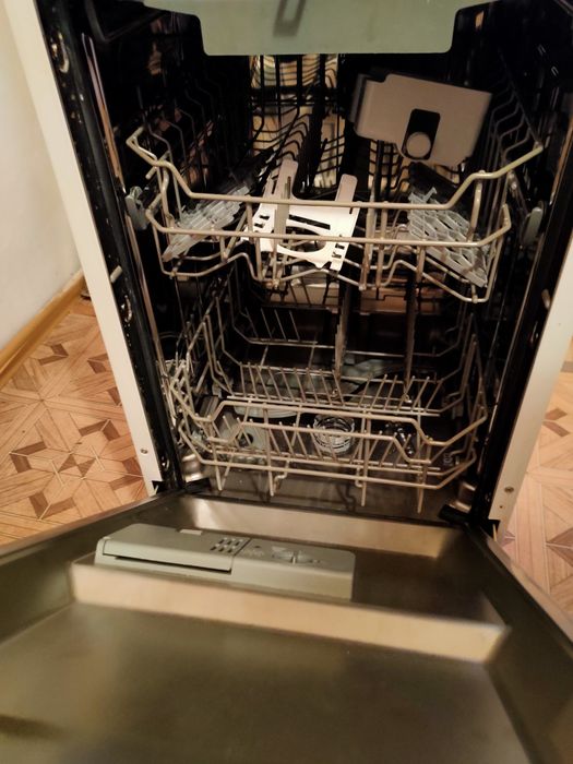 Продам посудомоечная машина