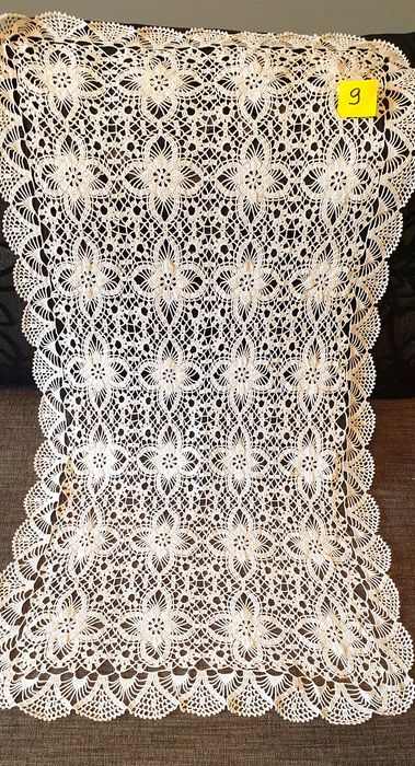 Плетива ръчно плетени на една кука  .Промо цена до края на Април -10%