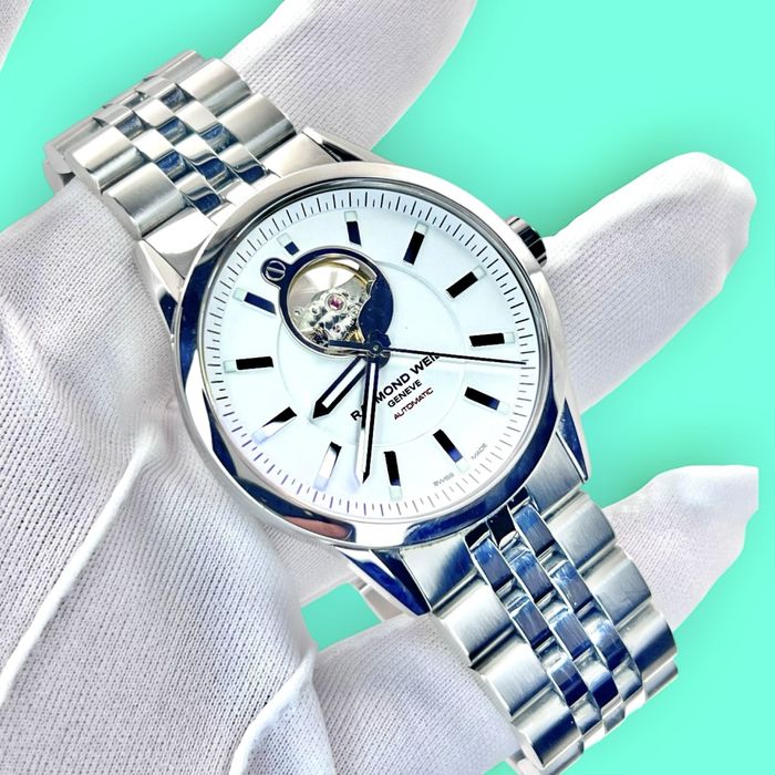 RAYMOND WEIL Freelancer Open Heart нов модел мъжки часовник