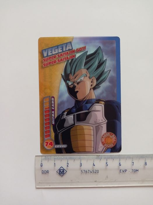Vând cărți de joc Dragon Ball Super