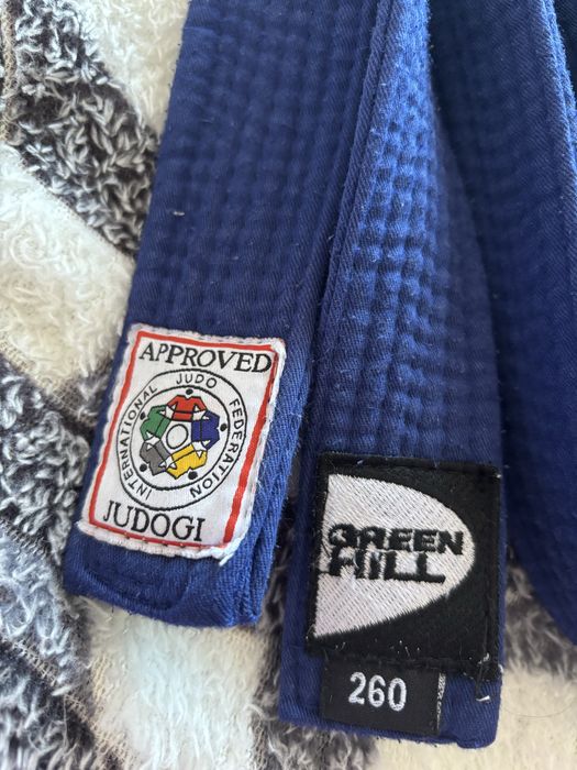 Синий пояс для дзюдо