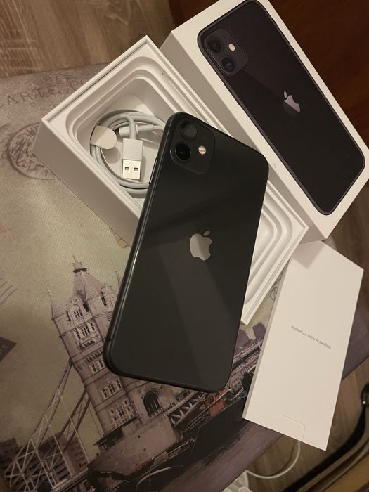 Vand iphone 11 memeorie 128 gb