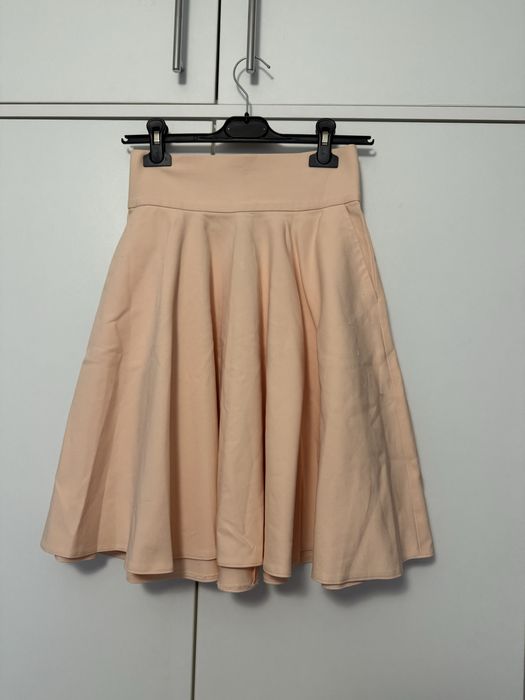 Розова пола, нова.