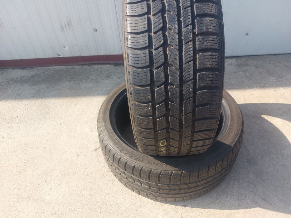 135 lei bucata! Doua anvelope M+S/IARNA 225 40 18 Nexen