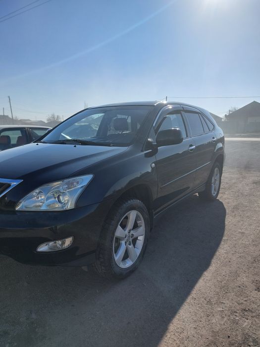 Продам лексус в хорошем состоянии