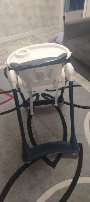 Продам детский стул почти новый