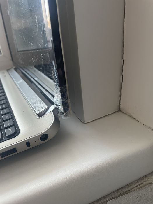 Продам ноутбуки сразу два