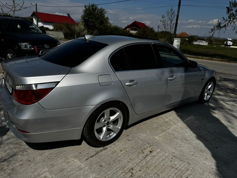 Vând Bmw seria 5 e60