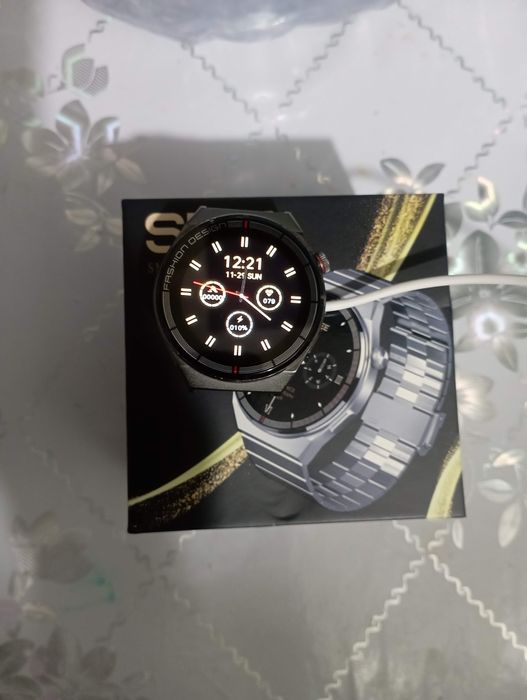 Смарт часы в отличном состоянии