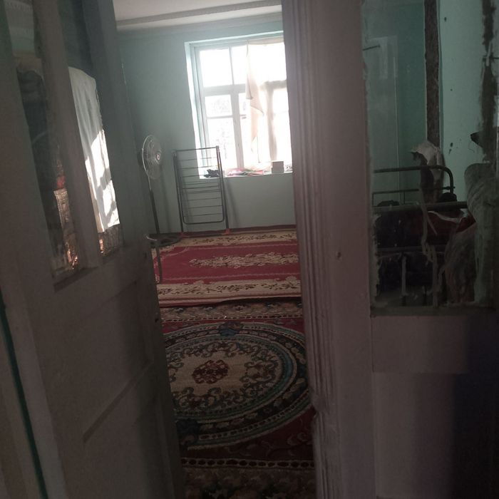 Uy sotiladi Registon Mfy