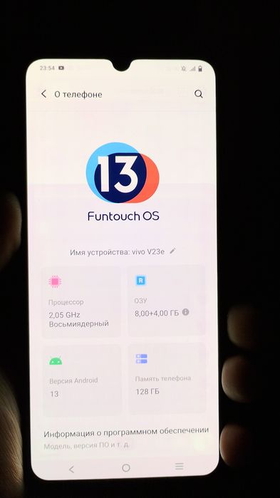 Продам шустрый смартфон