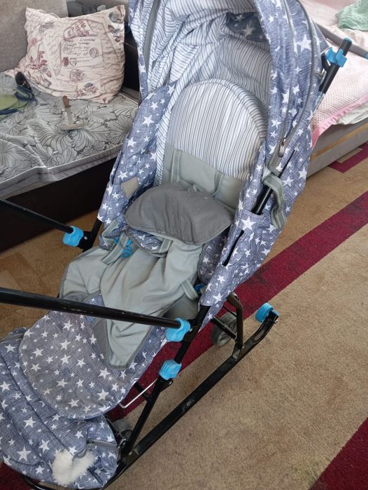 Продам санки в отличном состоянии