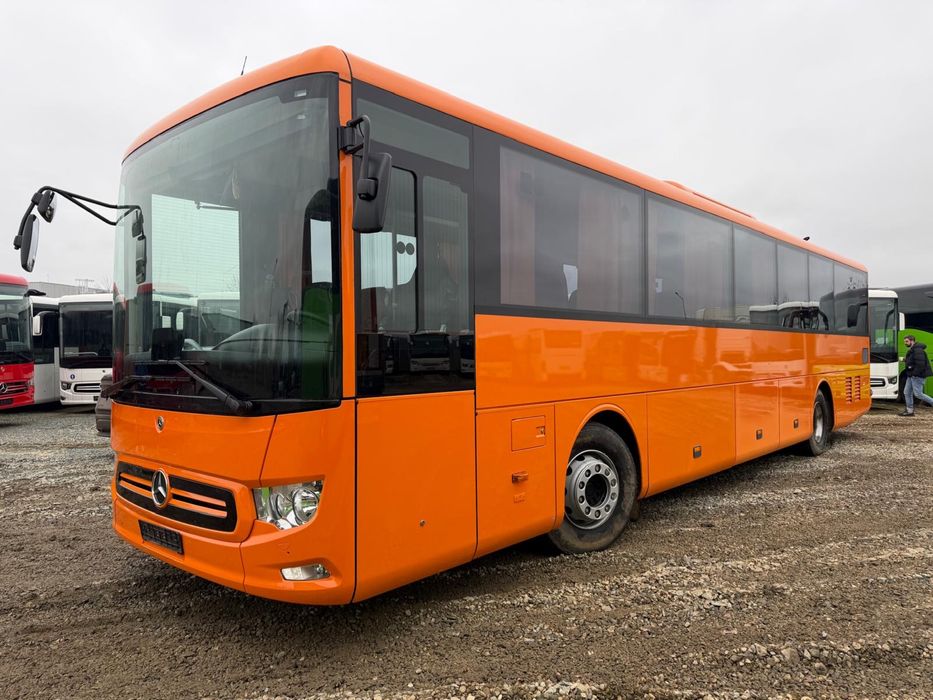 Autobuz Mercedes Intouro