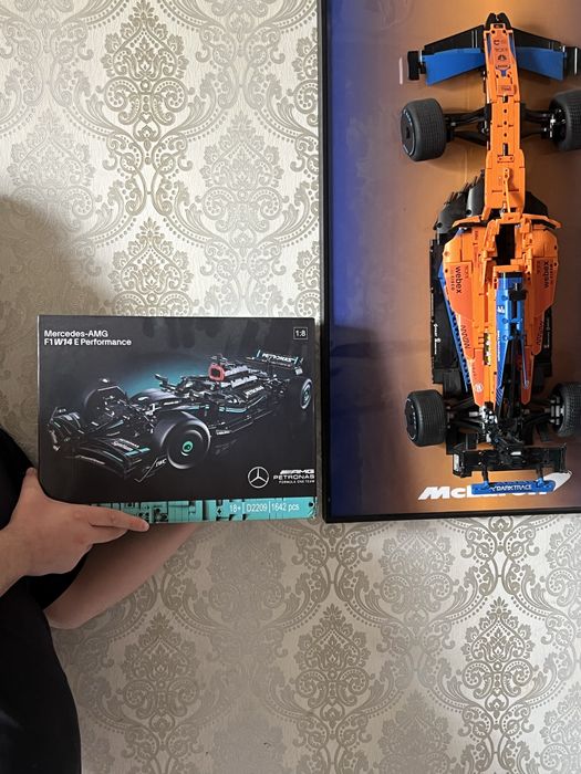 Лего мерседес большой