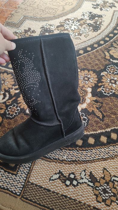 Se vând ghete dama 36