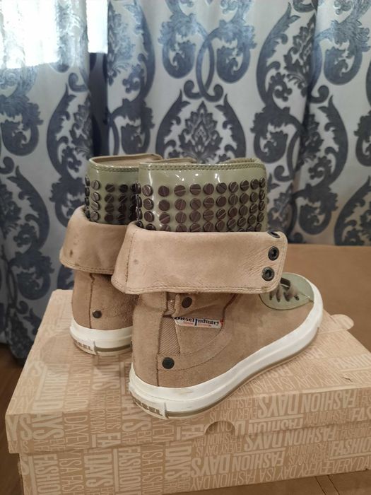 Оригинални дамски кецове "DIESEL"