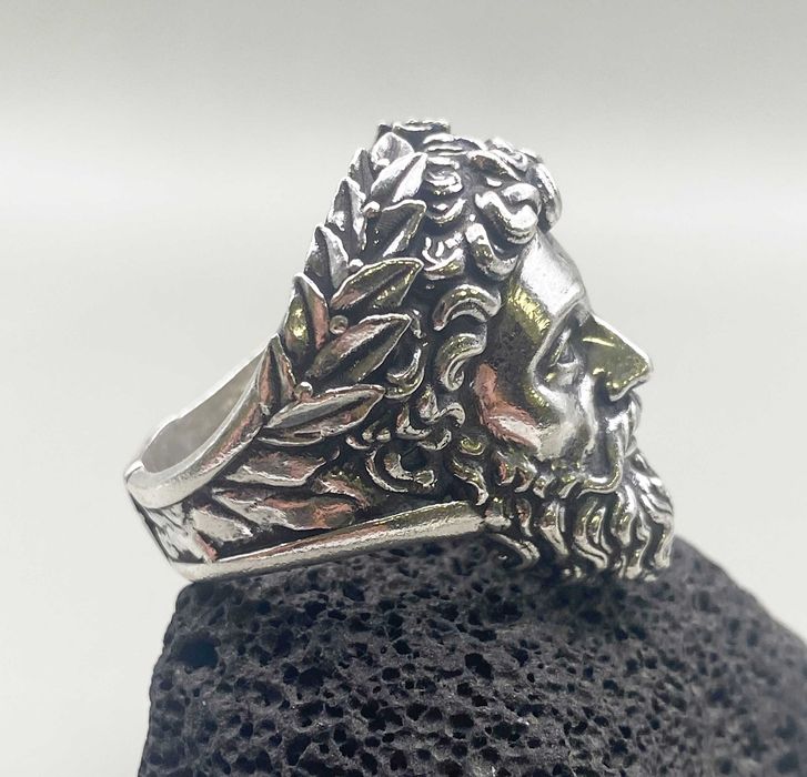 Сребърен пръстен уникат