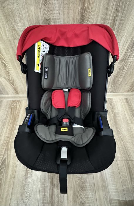 Коляска-автокресло фирмы Doona