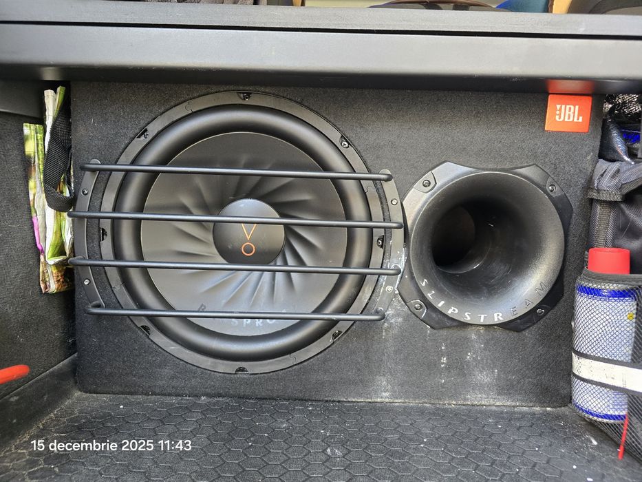 Swboofer auto activ jbl vand/schimb