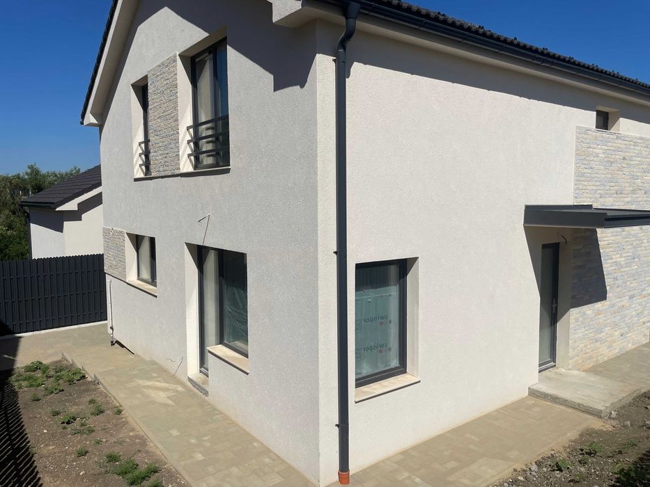Casa de vanzare cu CF-direct de la dezvoltator