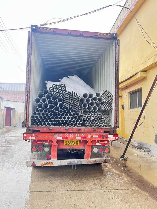 Труба нержавеюшый AYSI 304   159х5мм