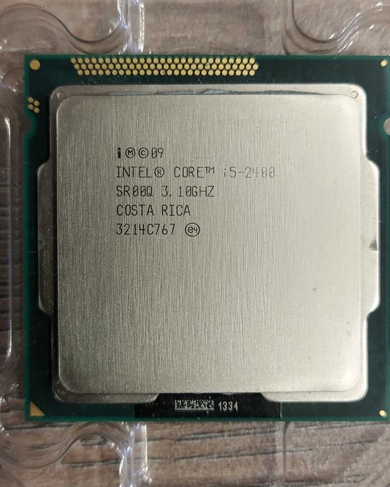 Продам процессоры INTEL corei7