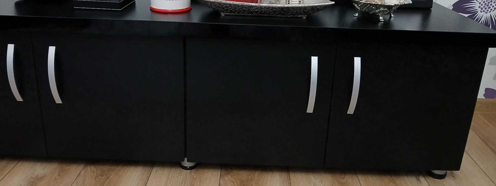 Comoda tv  e că și noua