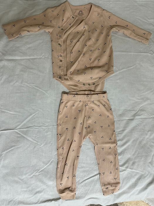 Детские вещи  carters , next