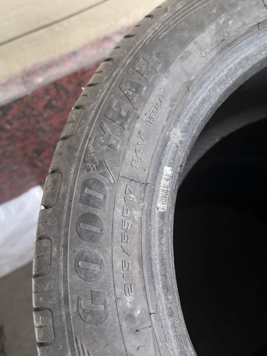 Goodyer летние шины 215/55 R17