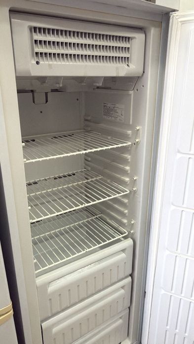 Холодильник поменять фреон