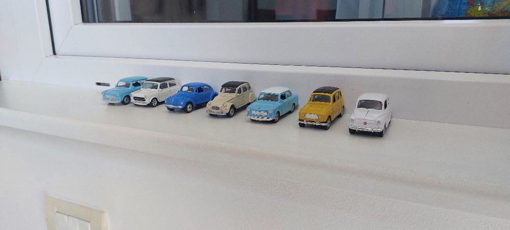 Trabant,Citroen,Vw Bettle, Renault machete 1/87
