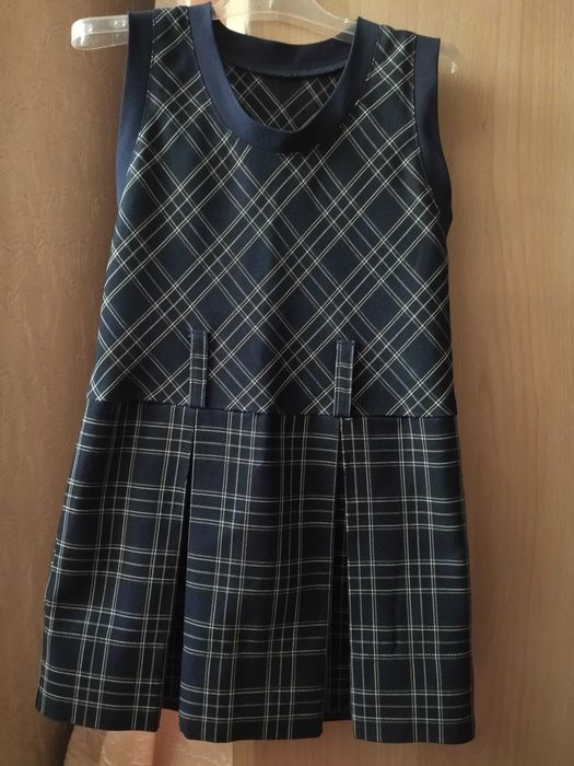 Форма школьная-сарафан 116-122 см