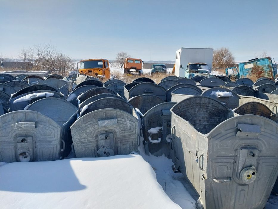 Продаю Бак для мусора