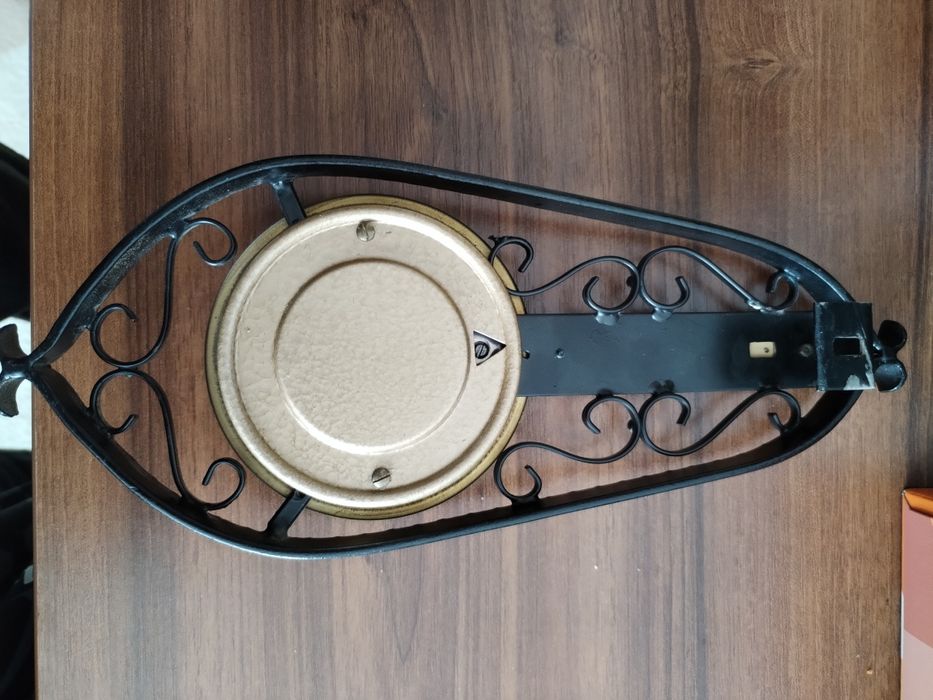 Vând barometru german cu termometru