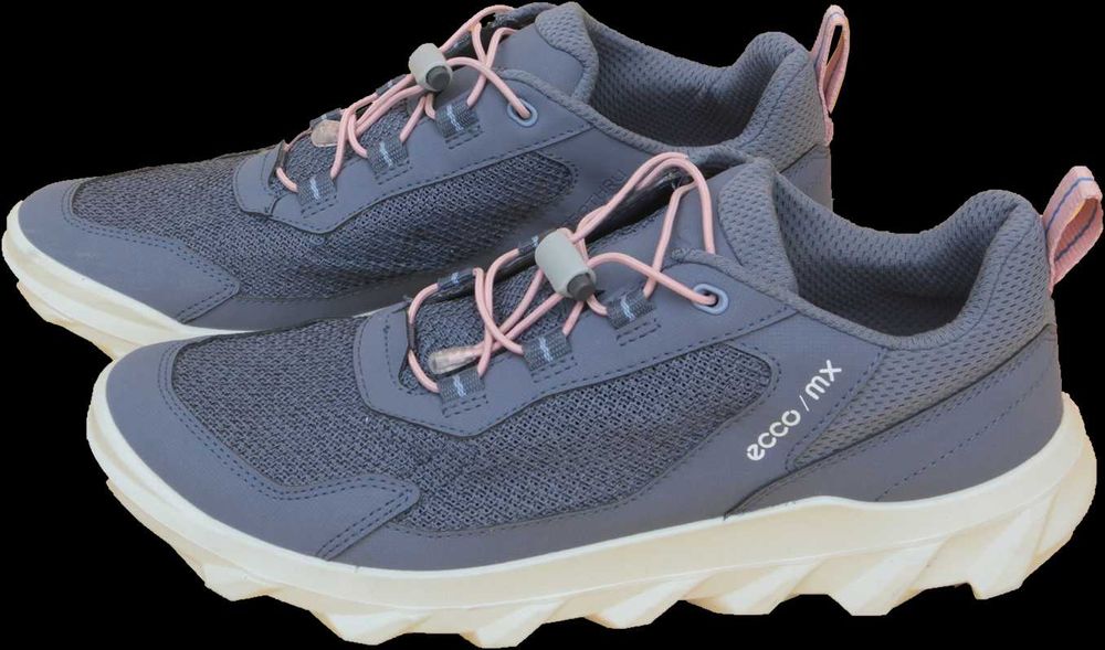 Дамски маратонки и еспадрили 41 номер