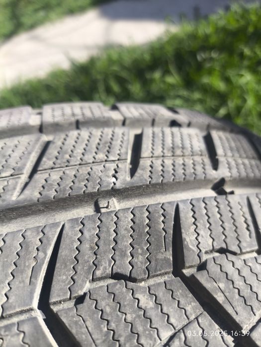 Продается комплект зимних шин!