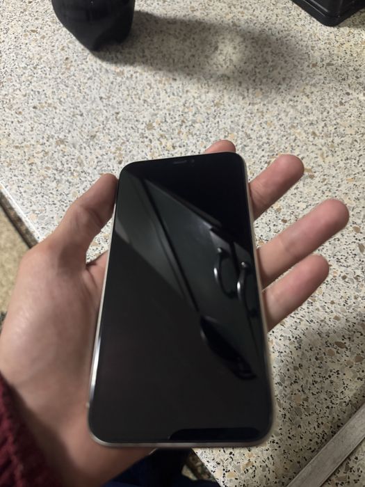 Айфон 11 64гб идеал