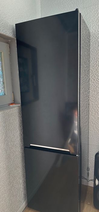 Frigider heinner negru