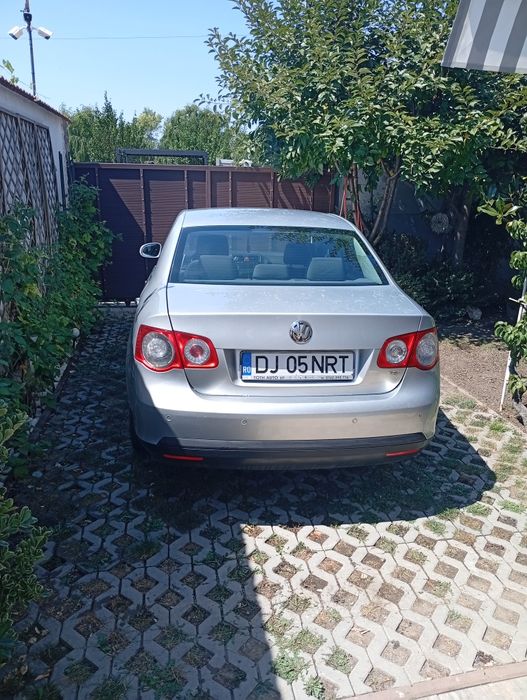 Vând VW Jetta ,2007, argintiu