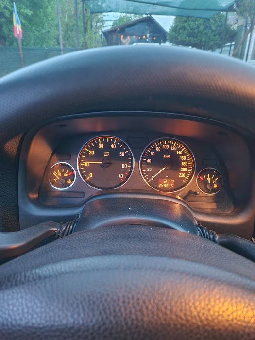Vand opel astra g 1.6 benzina 2003 buna