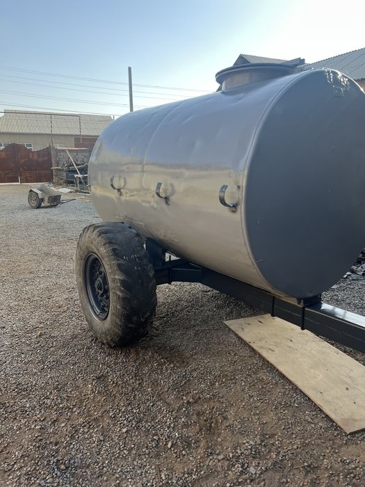 Бочка прицепная 3 тонна