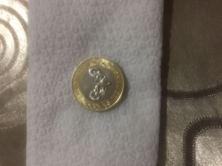 Продам монеты100тенге