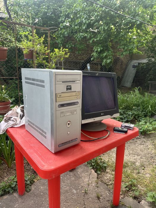 Компьютер срочно продается