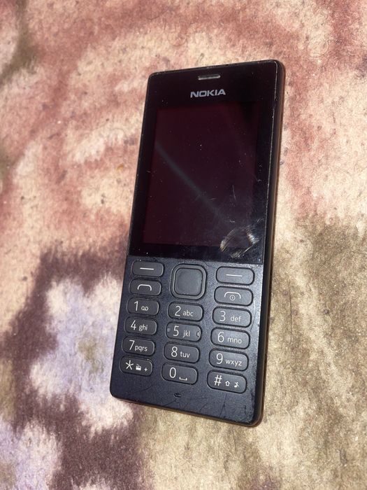 Vand nokia 150 negru