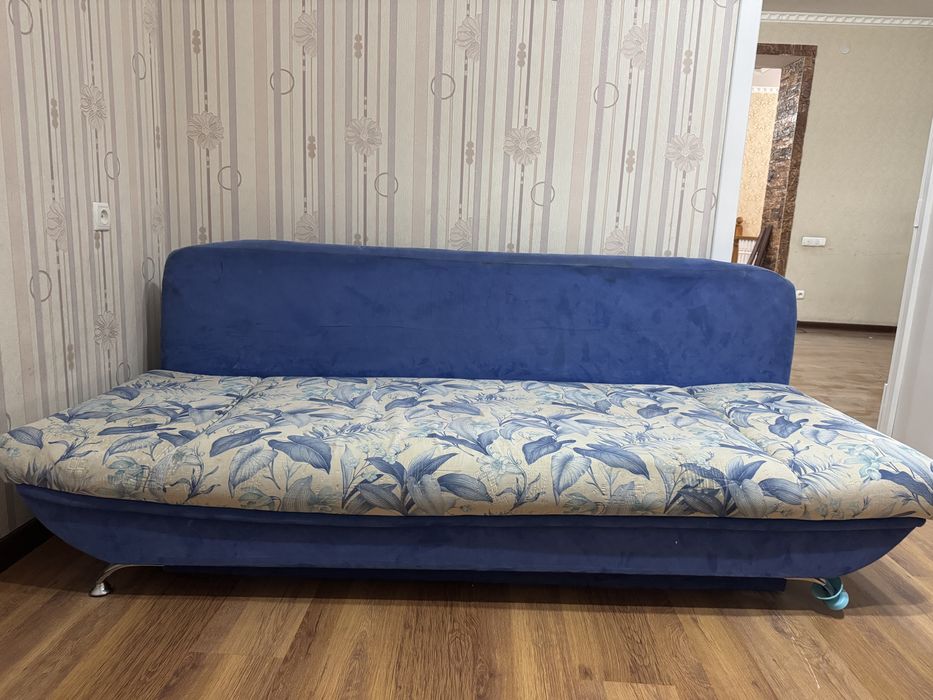 Дивандар сатылады 3 штук